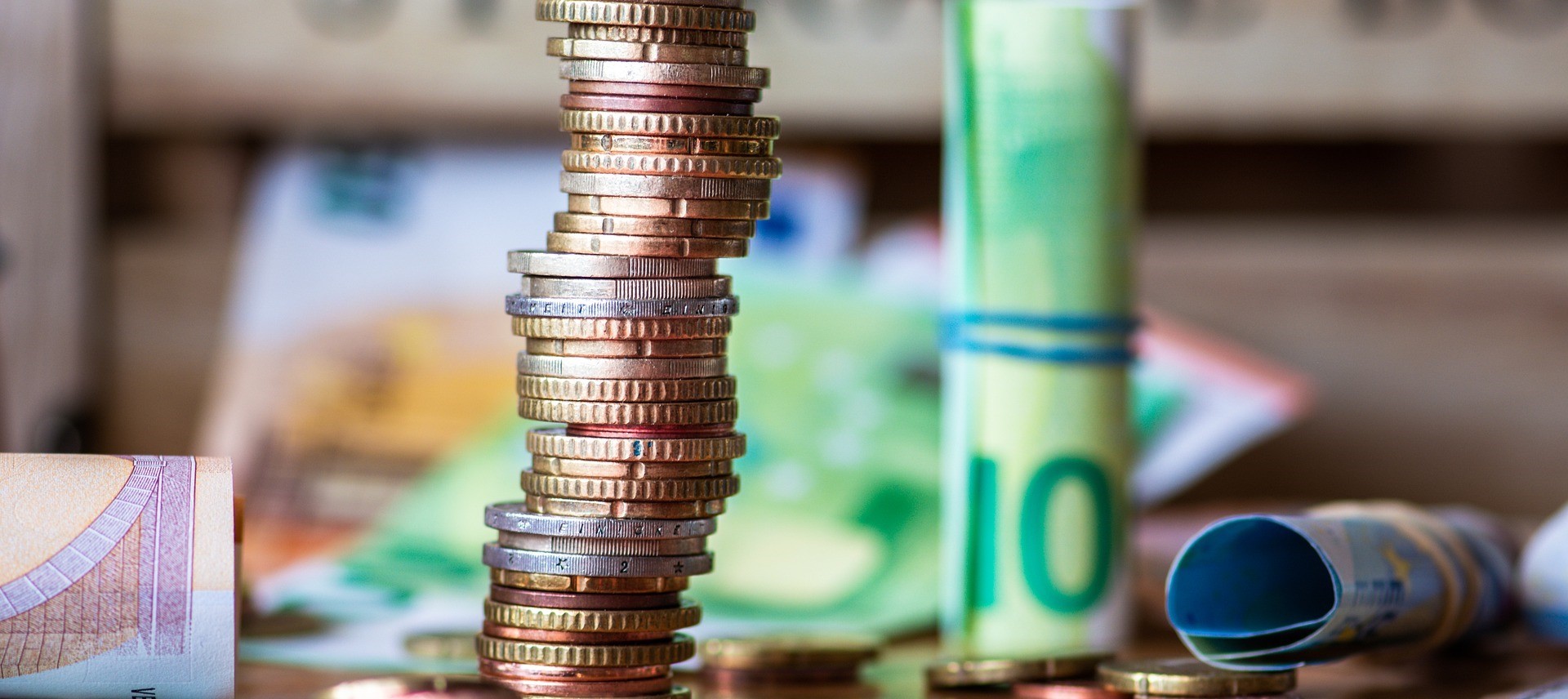 Makroekonomia (Dominika Choroś-Mrozowska/wykład/studia stacjonarne/WZORCOWY/07.2021)