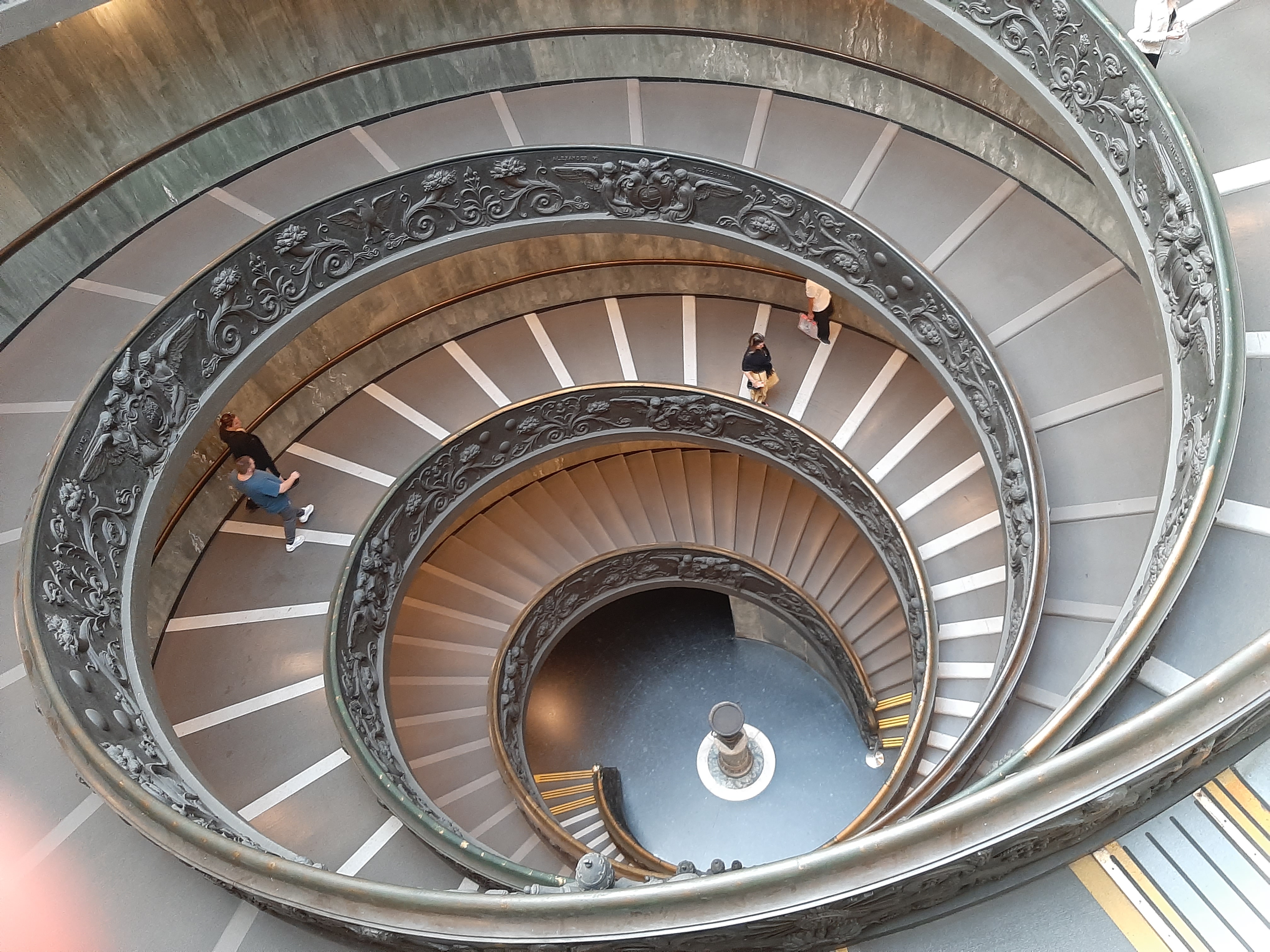 Jednostkowe sprawozdania finansowe 2025/2026  - Wykład