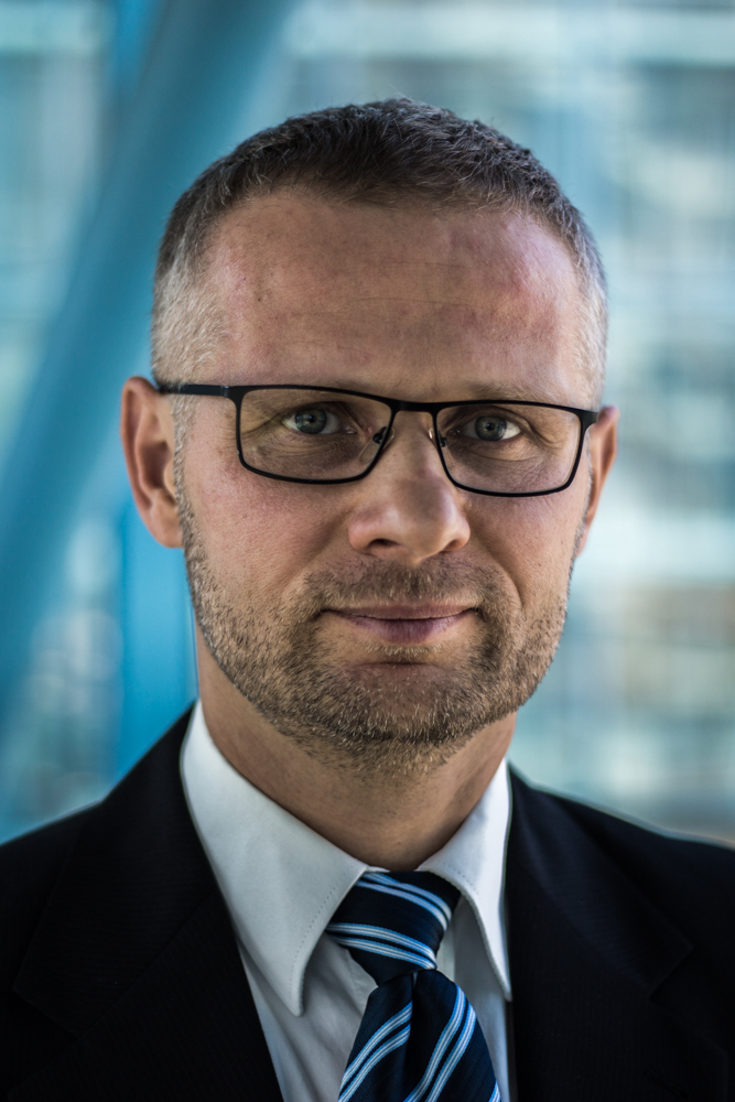 Prof. UEK dr hab. Konrad Pędziwiatr